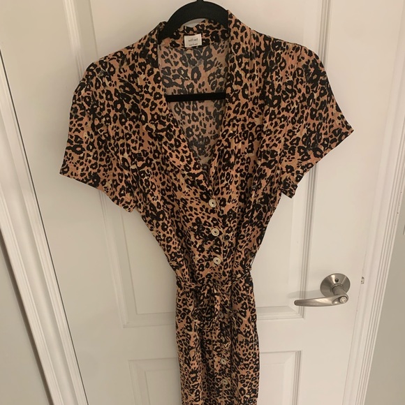 Wilfred Leopard Print Button Down Dress - Picture 4 of 8